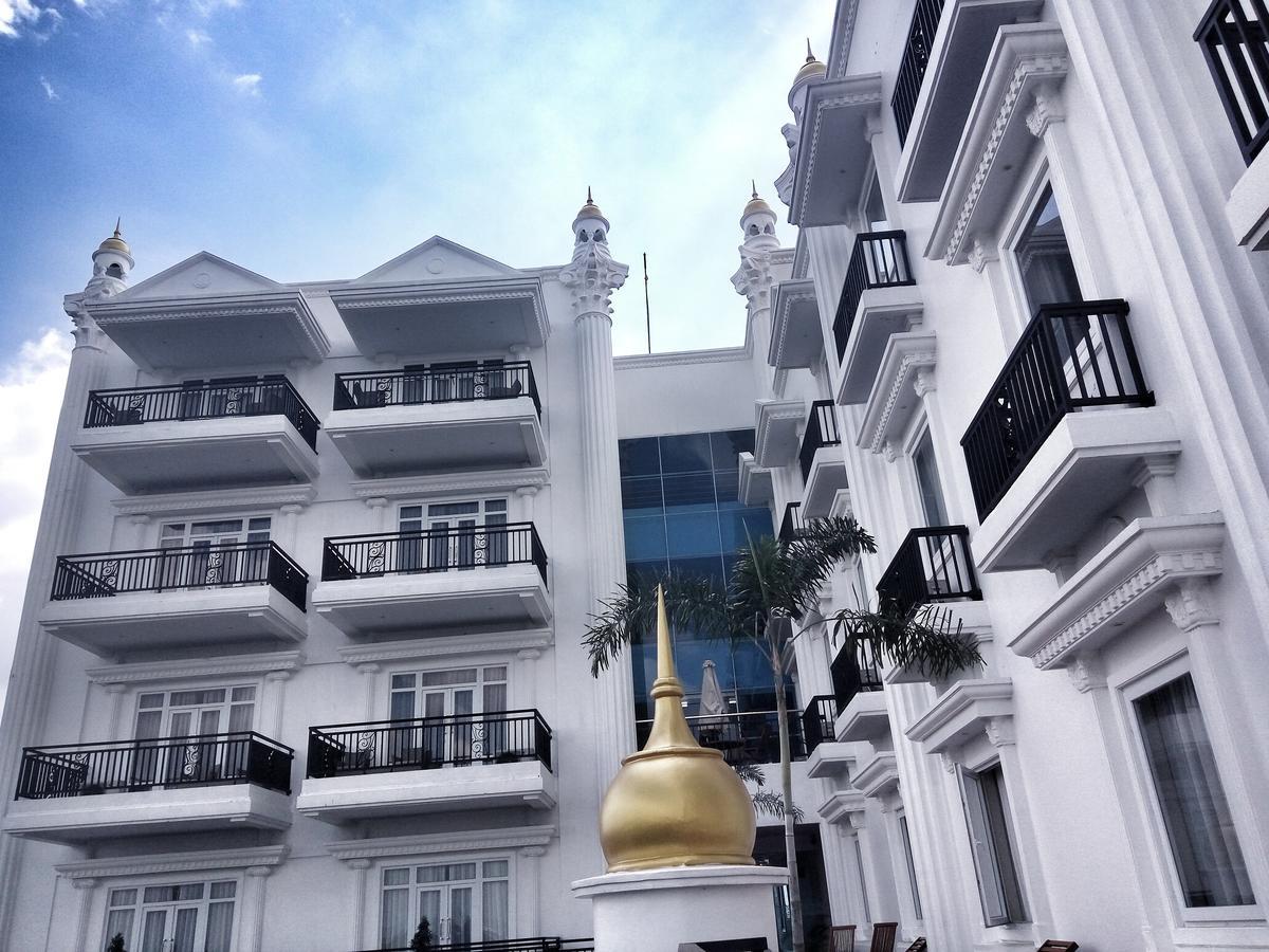 日惹塔拉酒店 Tugu 外观 照片